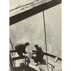 Grafika (02122) - "Lewis W. Hine: Empire State Building, New York, 1931" - 2000 Teile Puzzle