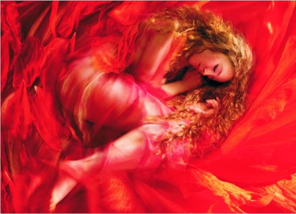 Gold Puzzle (60102) - "Schlafende Schönheit" - 1000 Teile Puzzle