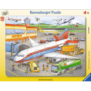 Ravensburger (06700) - "Kleiner Flugplatz" - 40 Teile Puzzle