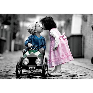 Trefl (10320) - "The First Kiss" - 1000 Teile Puzzle