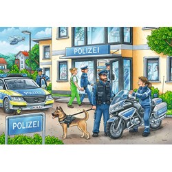 Ravensburger (05031) - "Unterwegs mit Polizeimeisterin Hannah" - 24 Teile Puzzle